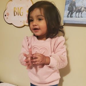 Meet your Posher, Amina